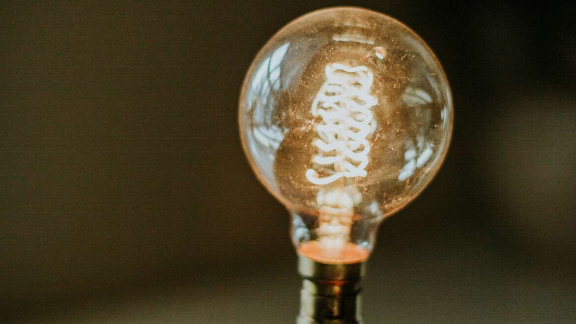 Jak chronić się przed oszustwami inwestycyjnymi w przyszłości – praktyczny poradnik